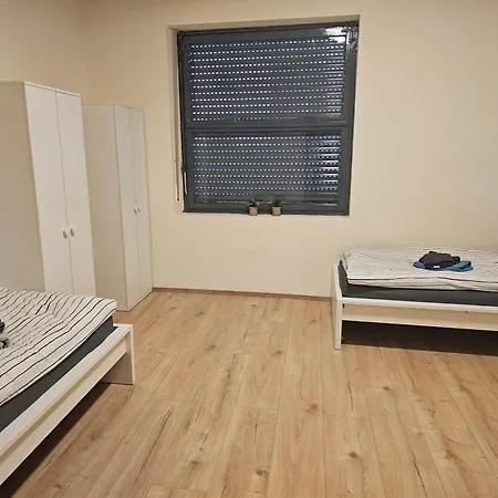 Naehe Geilenkirchen, Heinberg Und Uebach Palenberg 90qm Fuer 6 Personen